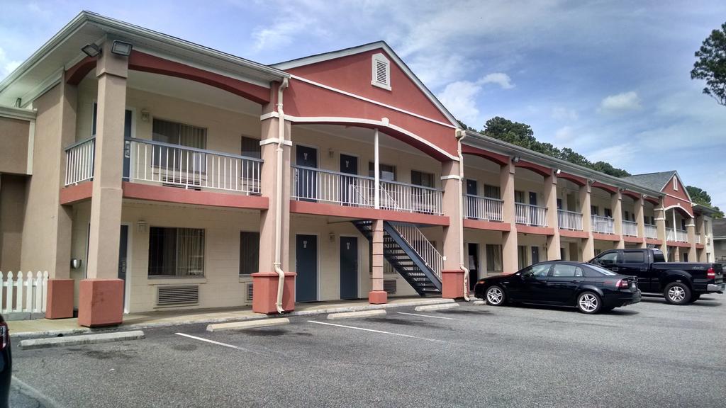 Budget Lodge Newport News Buitenkant foto